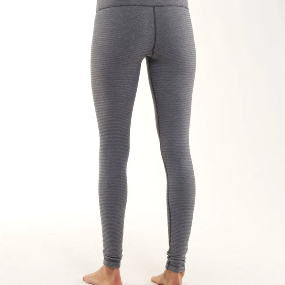 Lululemon Wunder Under Pant *Reversible Grey & White - Picture 4 of 13